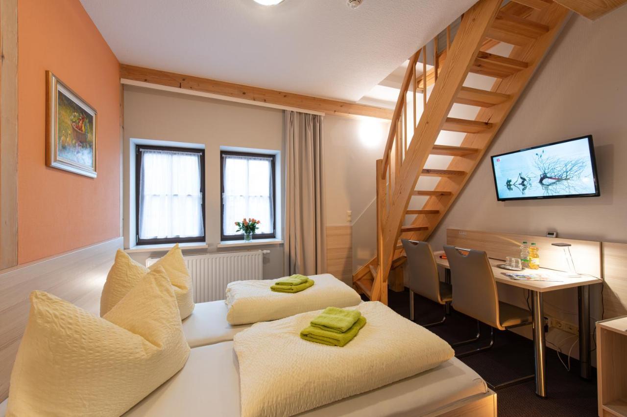 Elxleben bei Arnstadt Pension-Cafe-Libelle מראה חיצוני תמונה